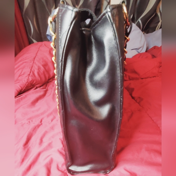 New Large Black Quilted Faux Leather Tote bag/Laptop - Picture 14 of 15